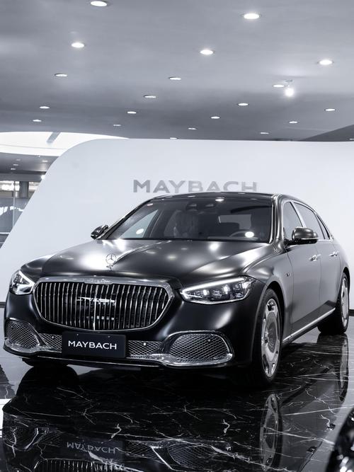 广州294岚图汽车的售后服务让用户无忧出行，迈巴赫未来的豪华车趋势